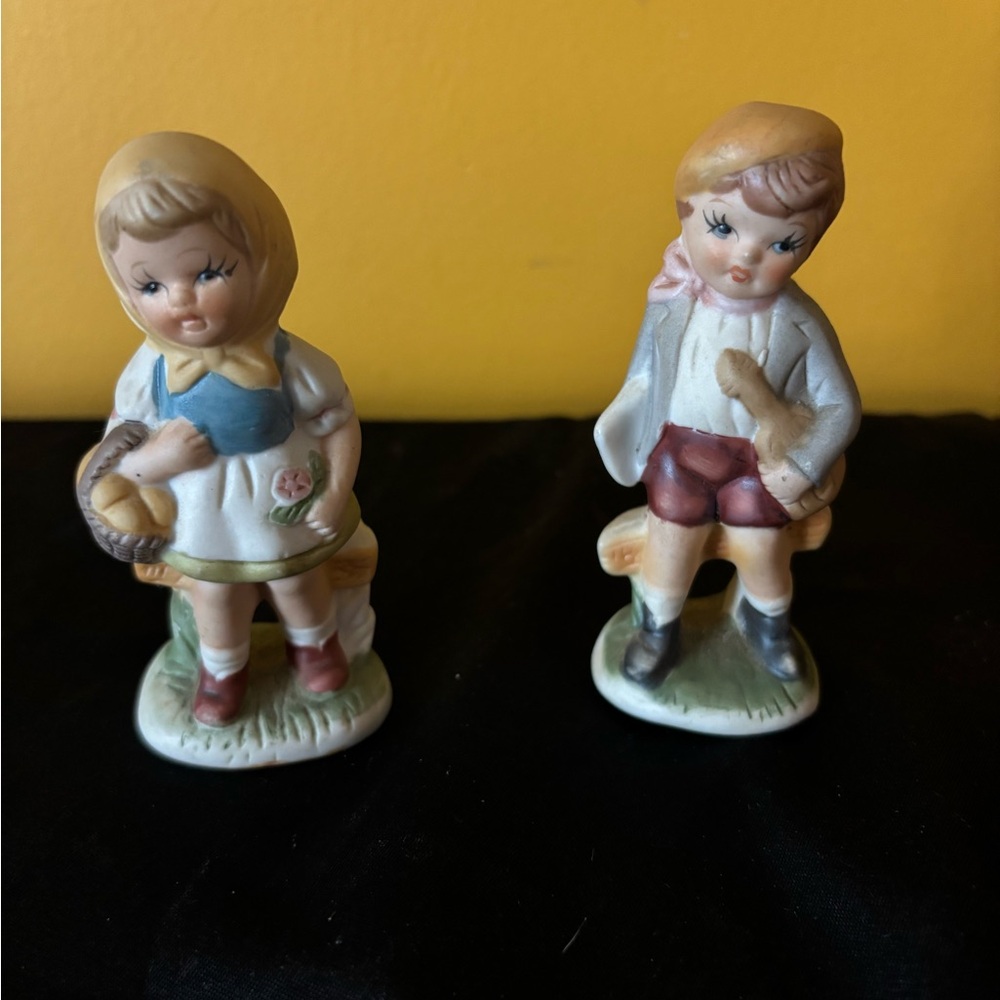 Hand-Painted Vintage Style Porcelain Boy and Girl Figurine Set - Cream & Blue